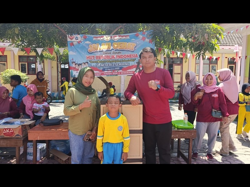 KEGIATAN JALAN SANTAI DALAM RANGKA HUT RI KE 80