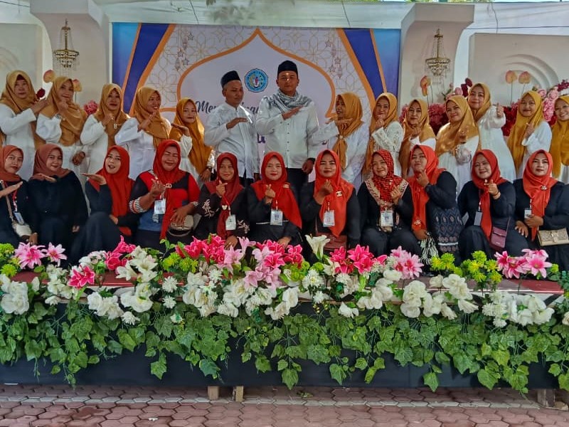 KEGIATAN MEMPERINGATI MAULID NABI MUHAMMAD SAW